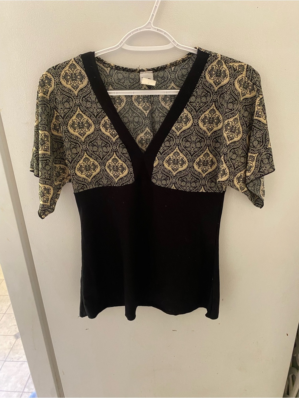 Y2K Black Top with Cream Patterned Sleeves